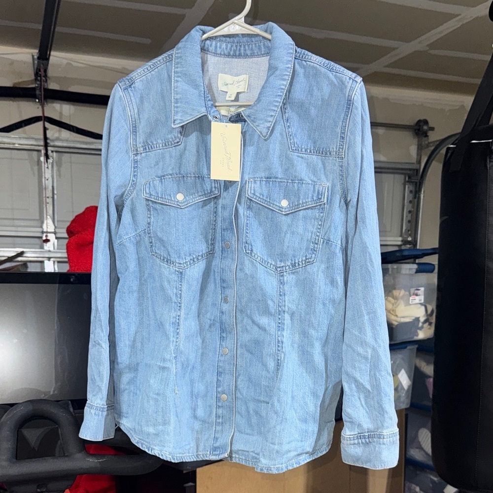 Slim Fit Universal Thread Light Blue Jean Jacket - Picture 1 of 3